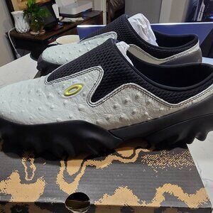Oakley Factory Team X BRAIN DEAD Orstrich Chop Saw Mule White MENS SIZE 10 NEW